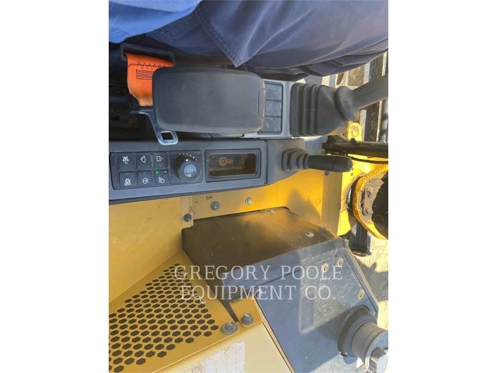 CAT 30607CR Excavadoras de cadenas