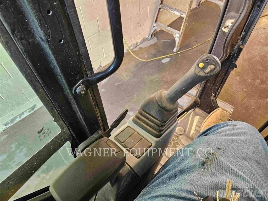 CAT 308 CR Excavadoras de cadenas