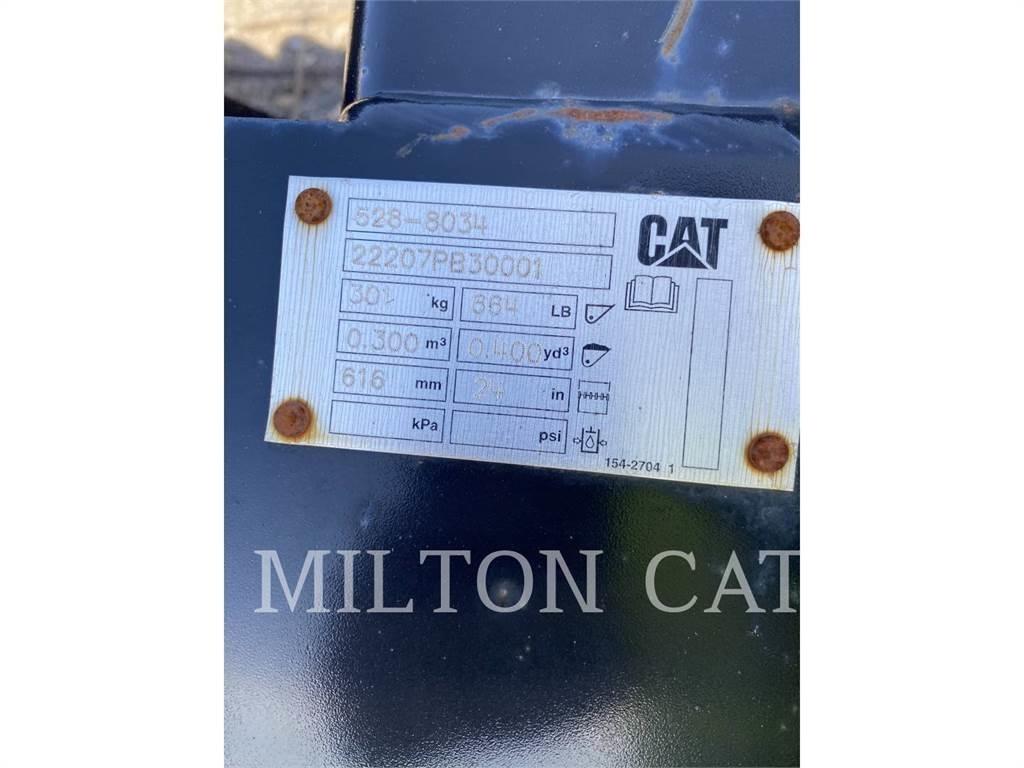 CAT .310.24IN.BUCKET Cucharones