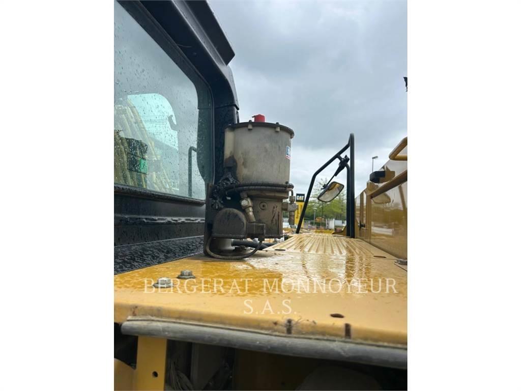 CAT 320 Excavadoras de cadenas