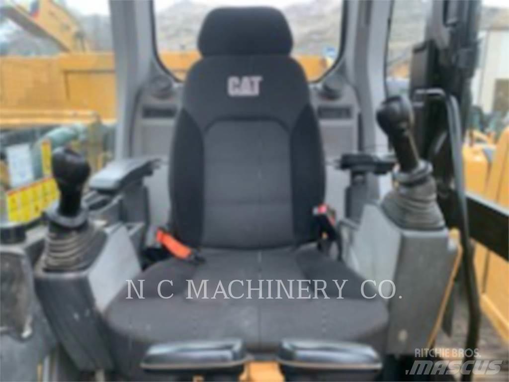 CAT 320 Excavadoras de cadenas