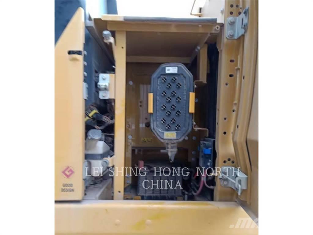 CAT 323-07 Excavadoras de cadenas