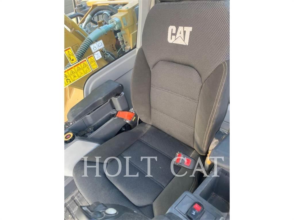 CAT 323 TC Excavadoras de cadenas