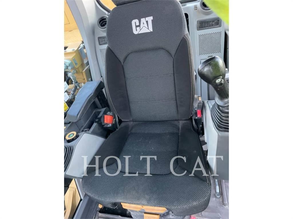 CAT 323 TC Excavadoras de cadenas
