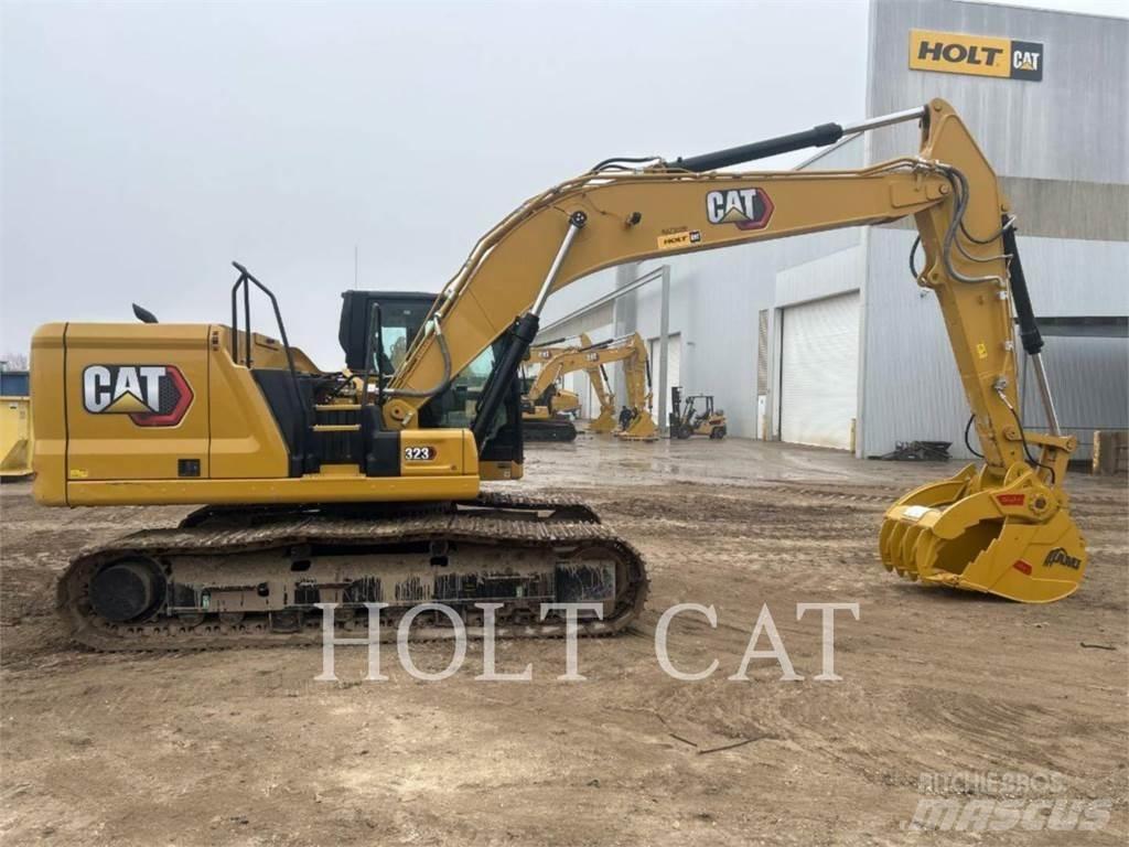 CAT 323 TC Excavadoras de cadenas