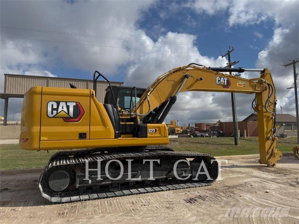 CAT 323 TC Cargadoras sobre ruedas