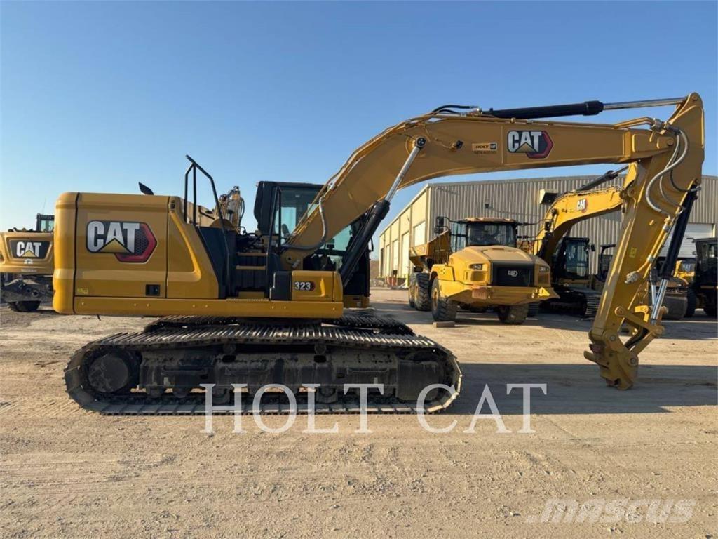 CAT 323 TC Cargadoras sobre ruedas