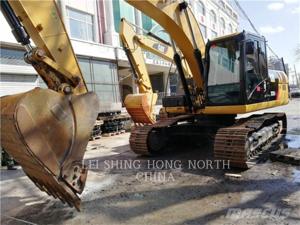 CAT 323D2L Excavadoras de cadenas