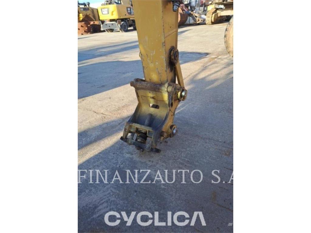 CAT 323F Excavadoras de cadenas