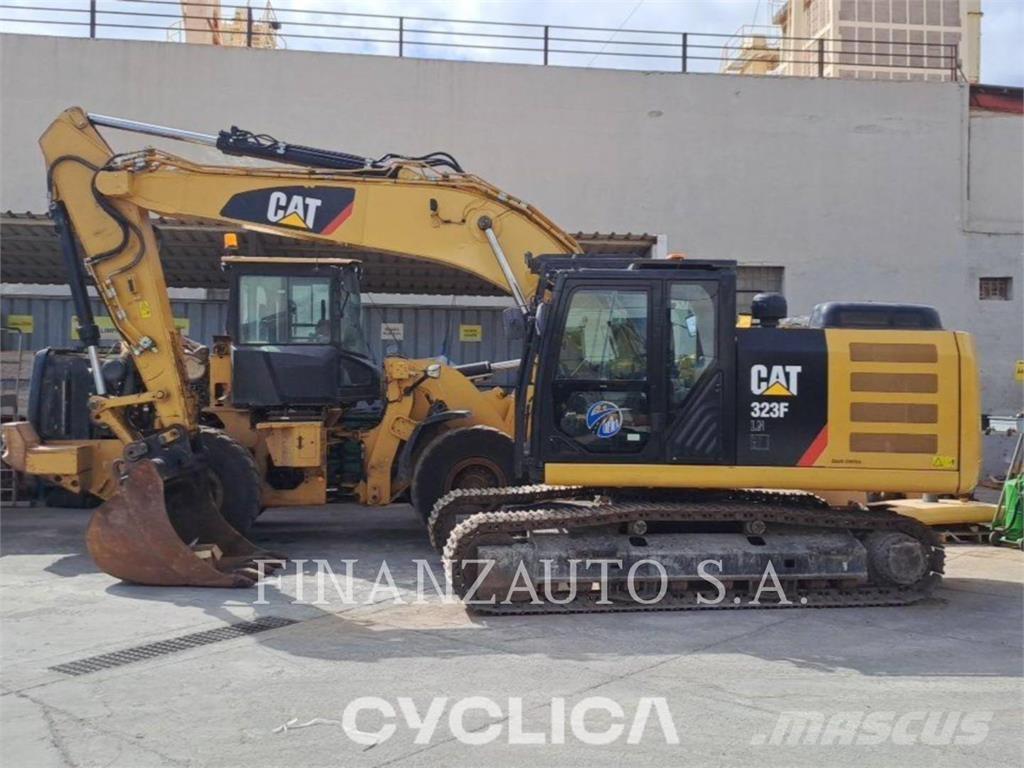 CAT 323F Excavadoras de cadenas