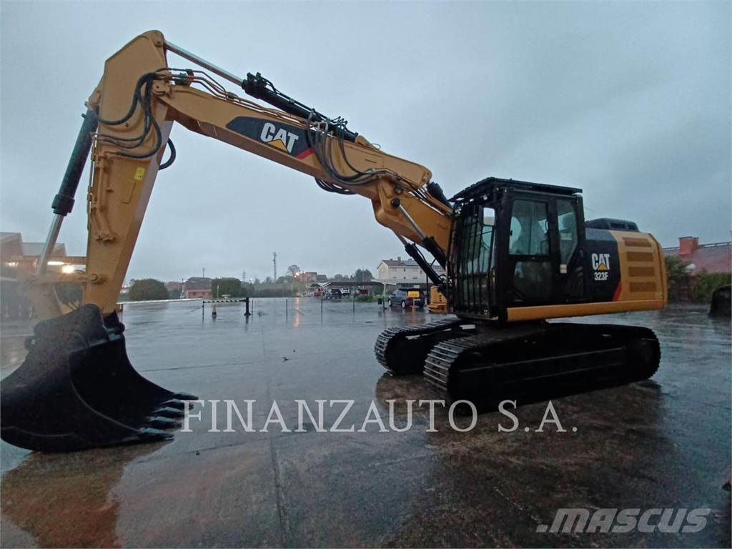 CAT 323F SA Excavadoras de cadenas