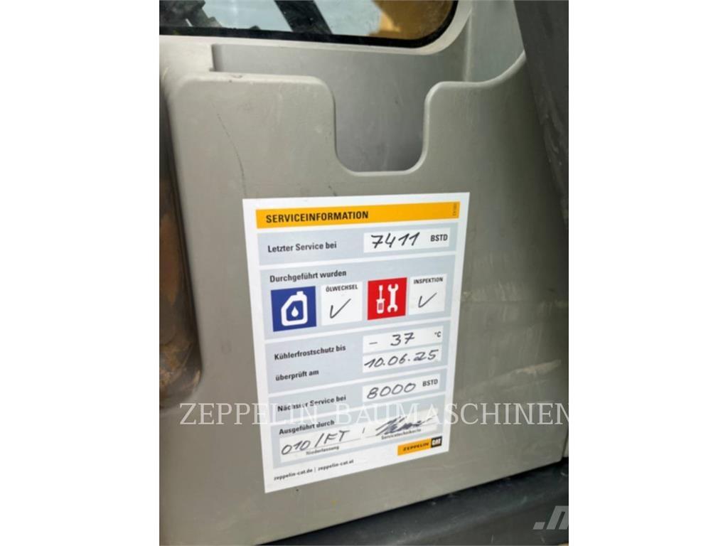 CAT 323FL Excavadoras de cadenas