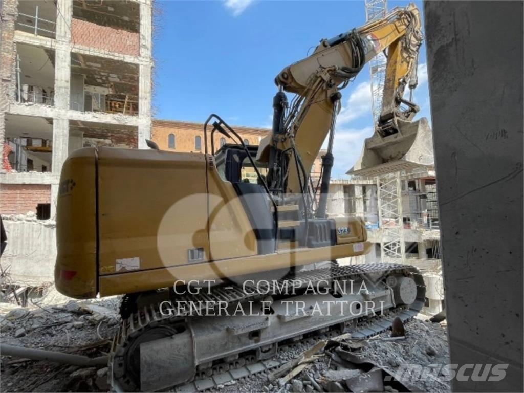 CAT 323LN Excavadoras de cadenas