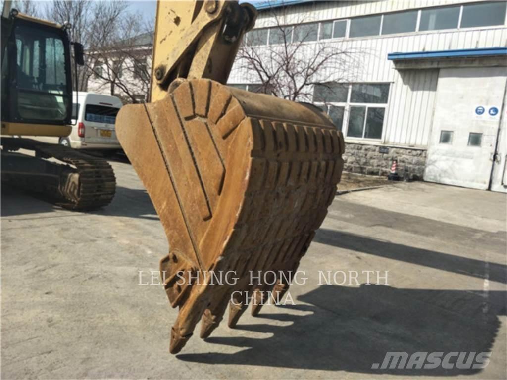 CAT 326D2L Excavadoras de cadenas
