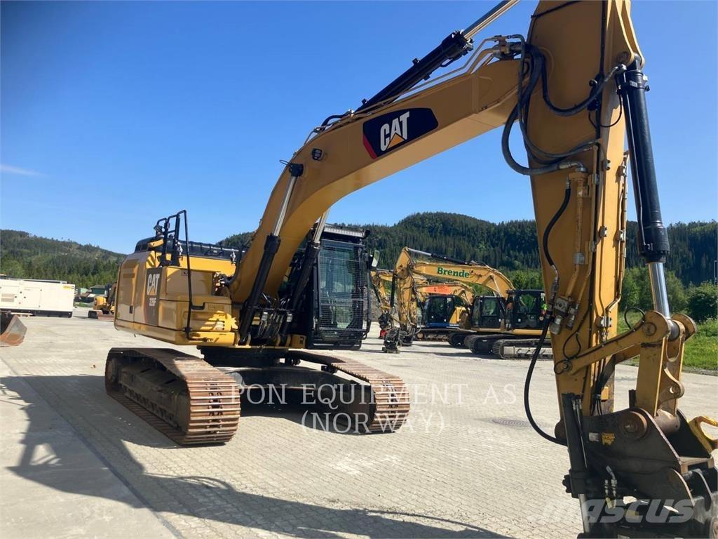 CAT 326FL Excavadoras de cadenas