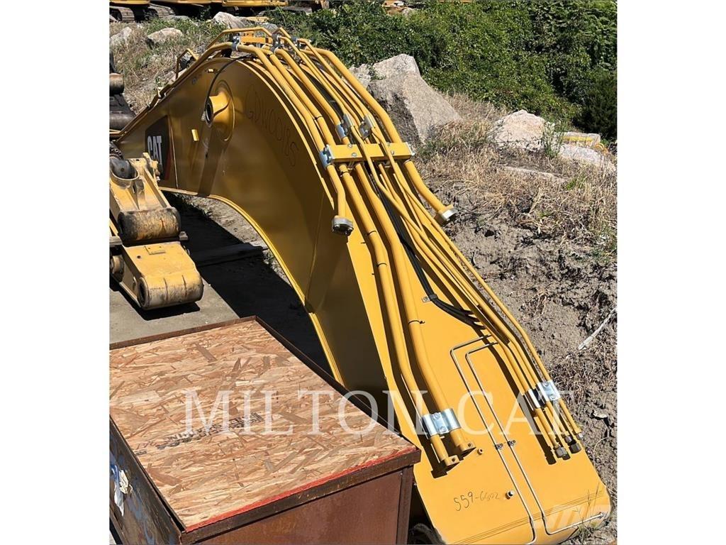 CAT 330GC REACH BOOM Plataforma de trabajo articulada