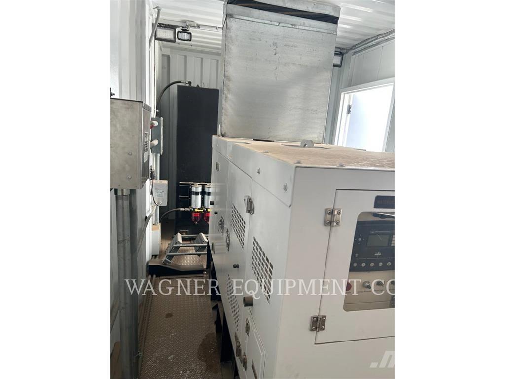 CAT 3412C 800KW Otros generadores