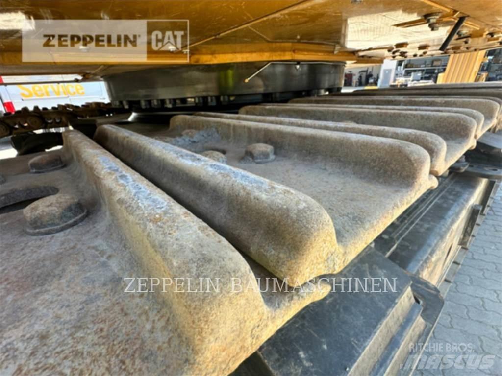 CAT 374-07A Excavadoras de cadenas