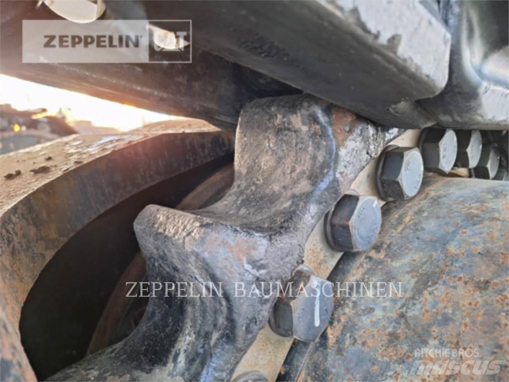 CAT 390FL Excavadoras de cadenas