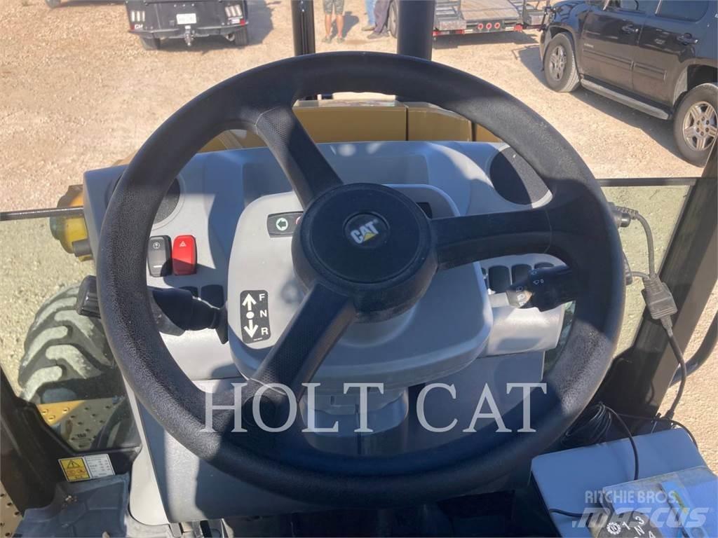 CAT 415-07 Retrocargadoras