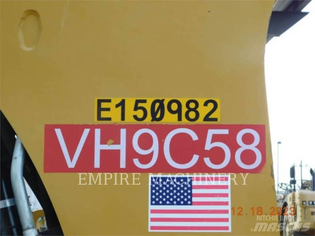 CAT 415F2 4EOP Retrocargadoras