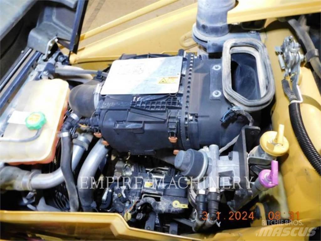CAT 415F2 4EOP Retrocargadoras