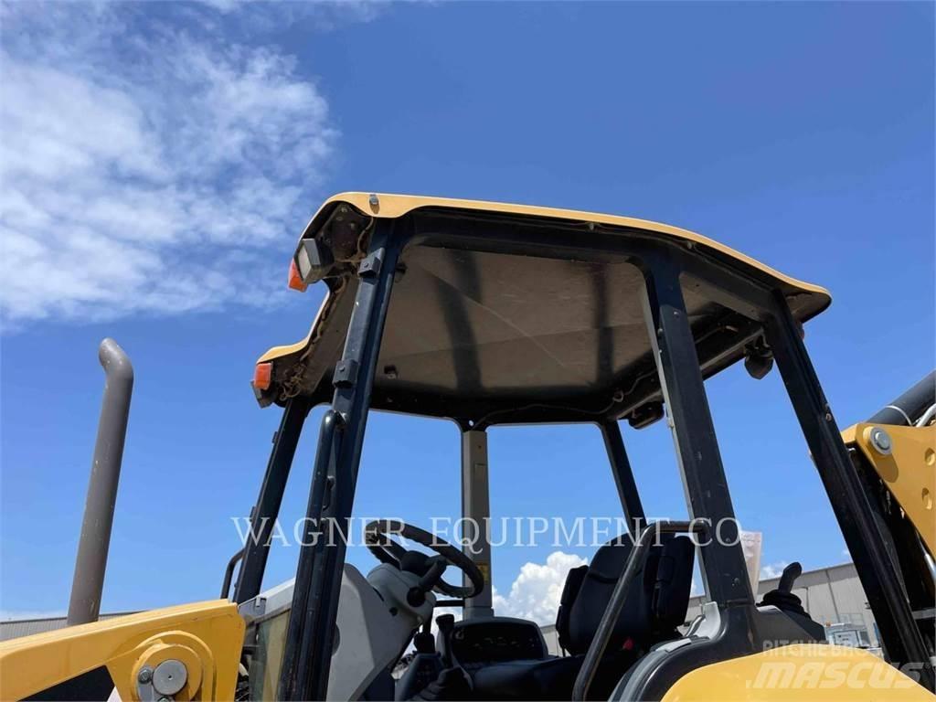 CAT 415F2 4WD Retrocargadoras