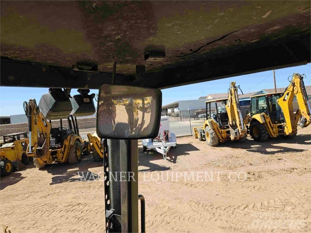 CAT 416F2ST Retrocargadoras