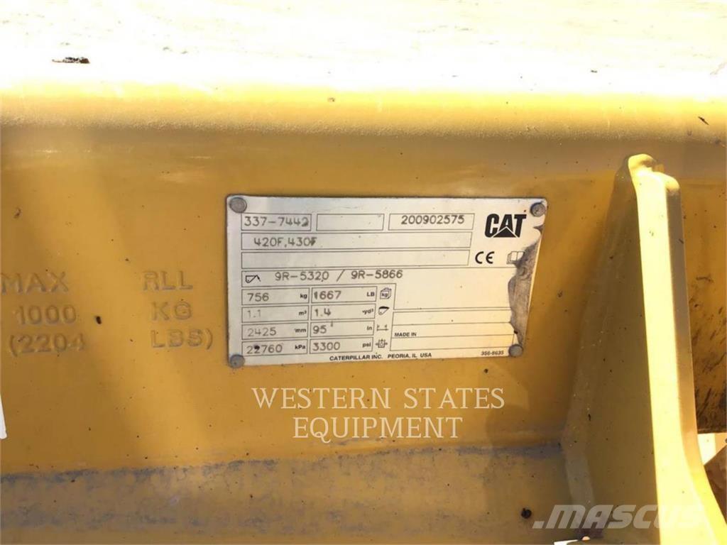 CAT 420 Retrocargadoras