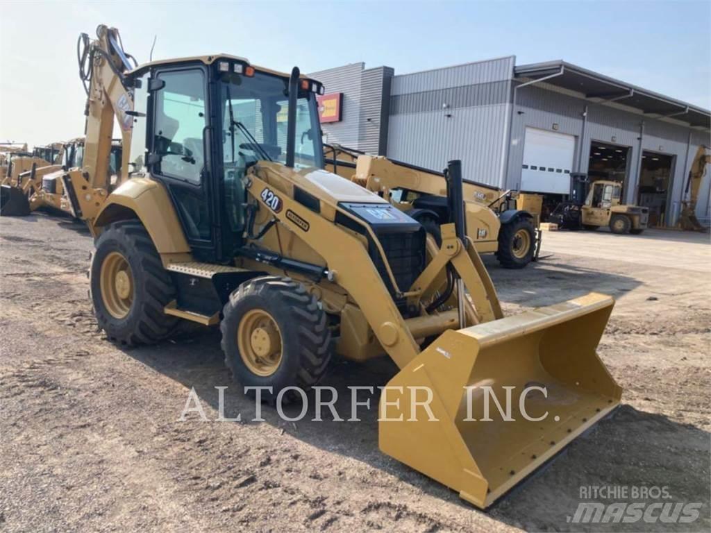 CAT 420-07 Retrocargadoras