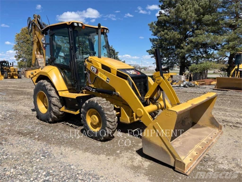 CAT 420-07 Retrocargadoras