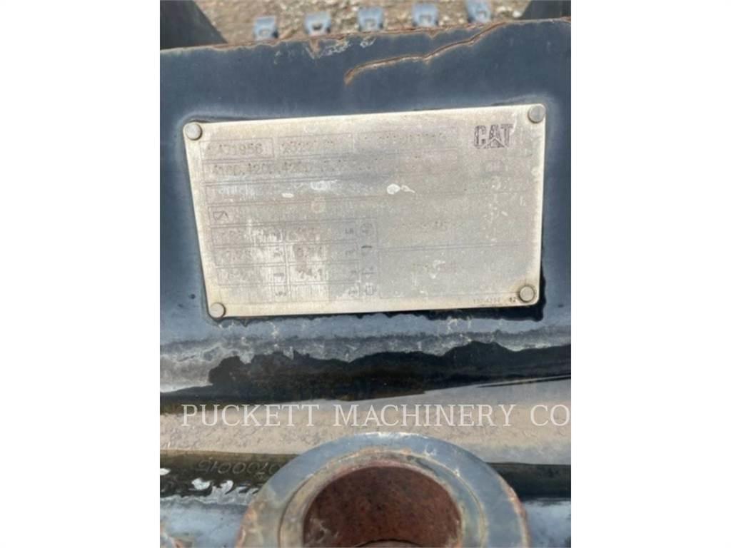 CAT 420 24 HC BUCKET Cucharones