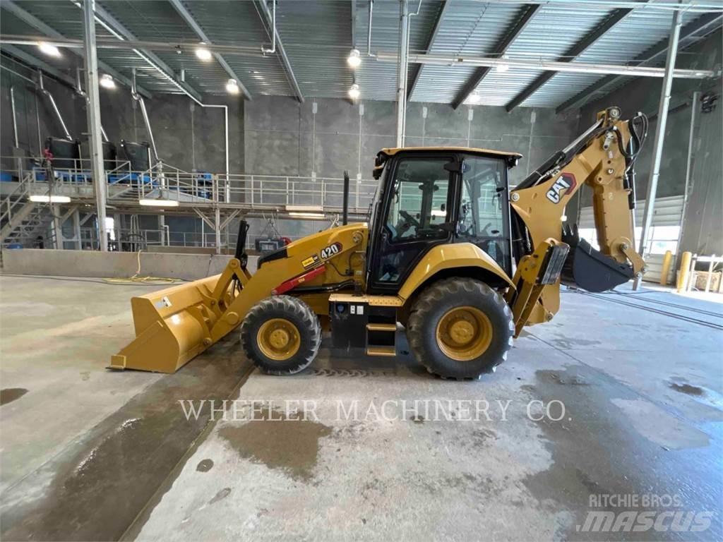 CAT 420 CF Retrocargadoras