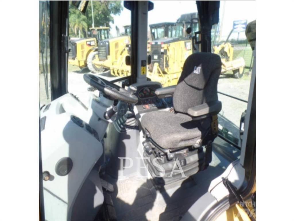 CAT 420 F 2 Retrocargadoras