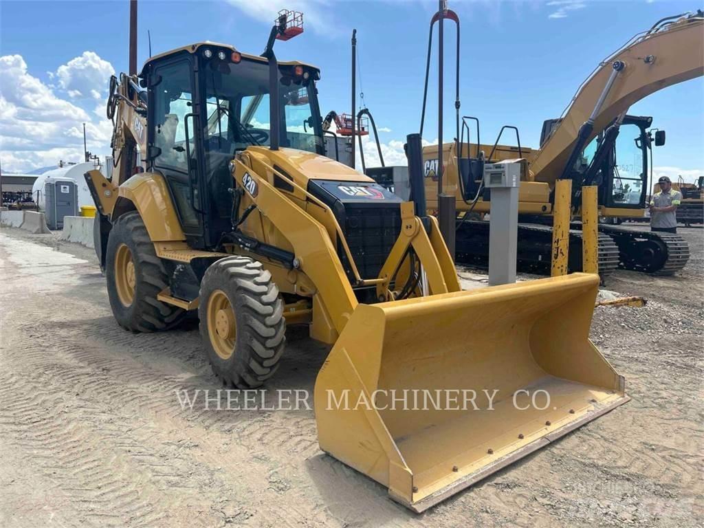CAT 420 TH Retrocargadoras
