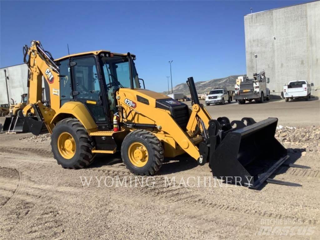 CAT 420 XE Retrocargadoras