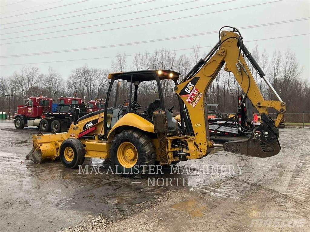 CAT 420EST Retrocargadoras