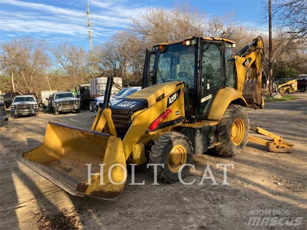 CAT 420F Retrocargadoras