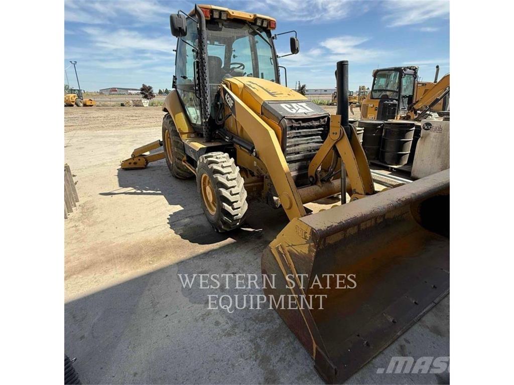 CAT 420F Retrocargadoras