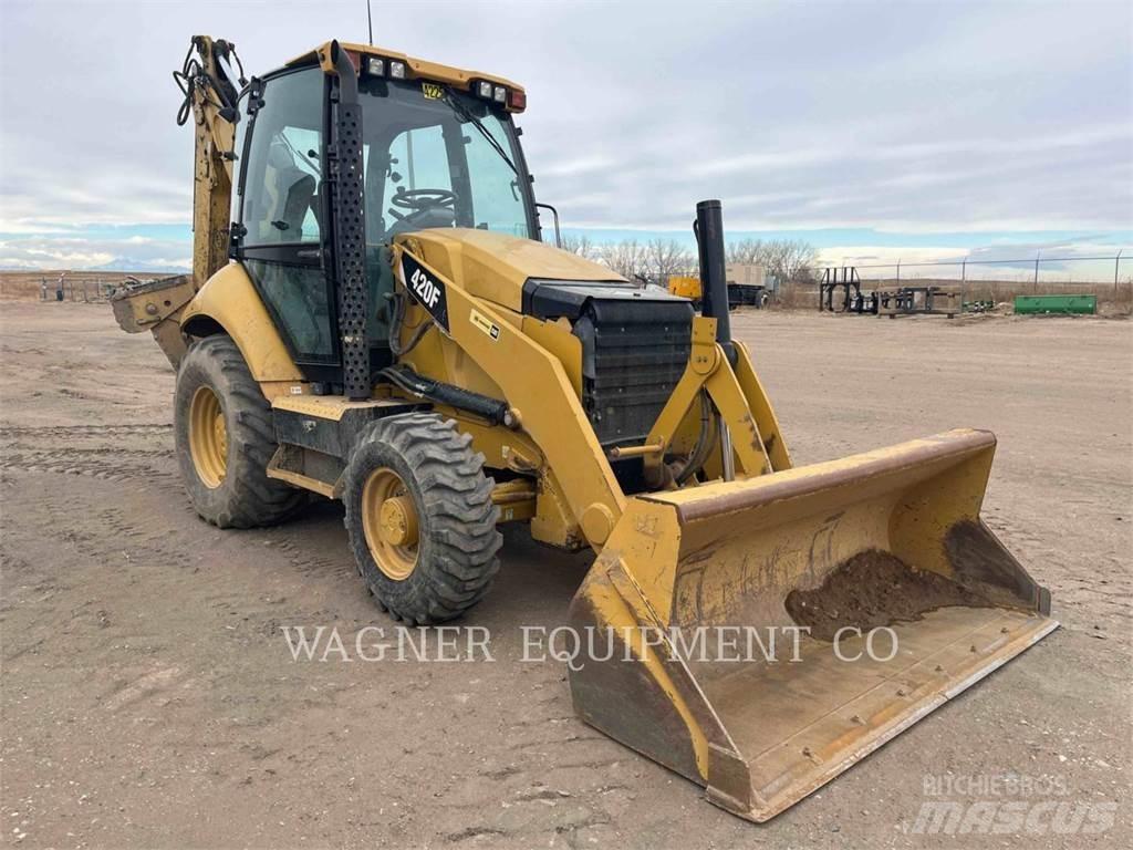 CAT 420F 4WDE Retrocargadoras