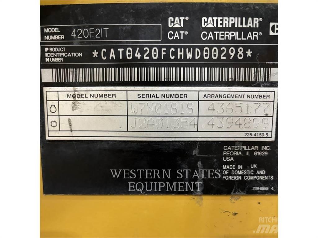 CAT 420F2 Retrocargadoras