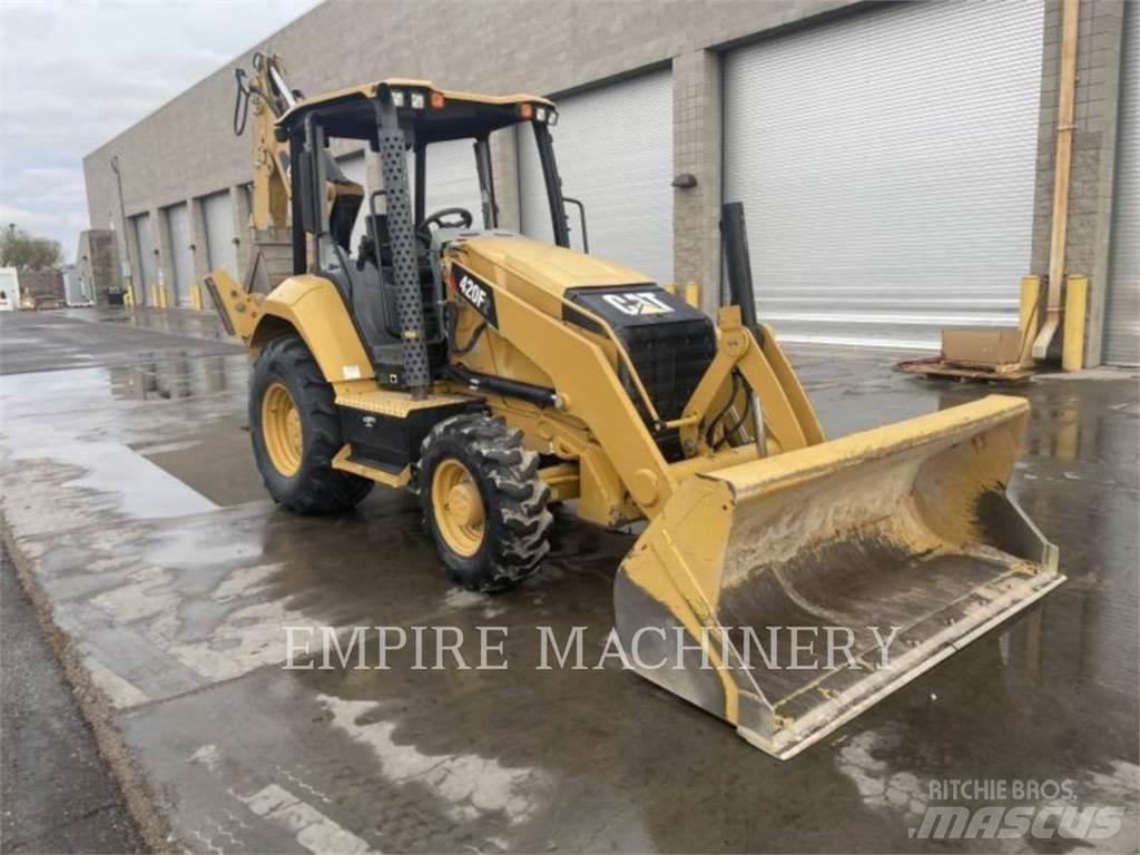 CAT 420F2 4EO Retrocargadoras
