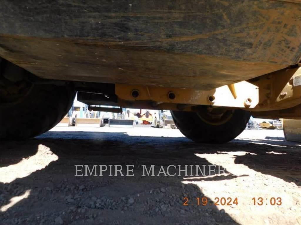 CAT 420F2 4EO Retrocargadoras