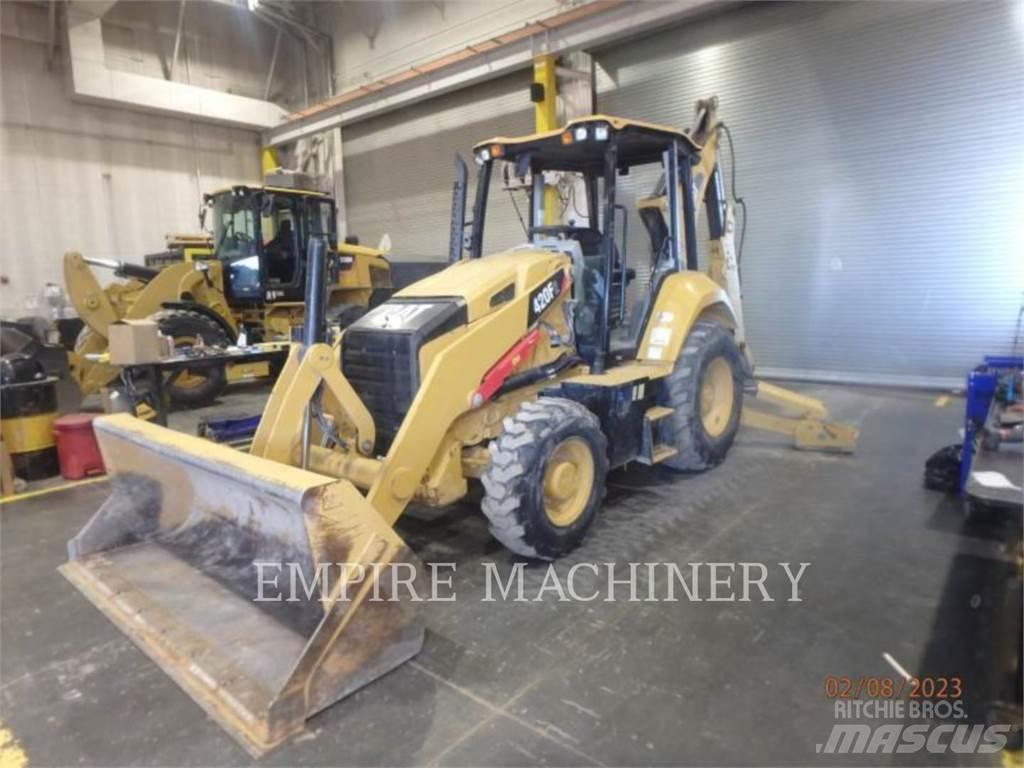 CAT 420F2 4EO Retrocargadoras