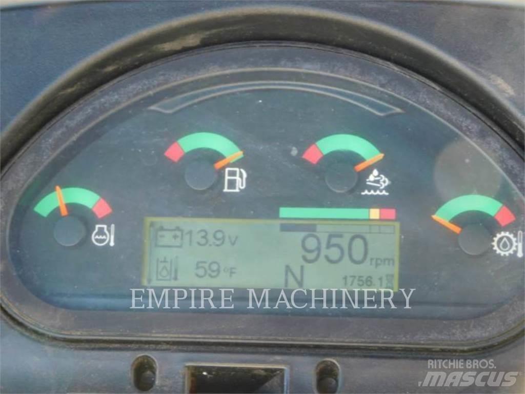 CAT 420F2 4EO Retrocargadoras