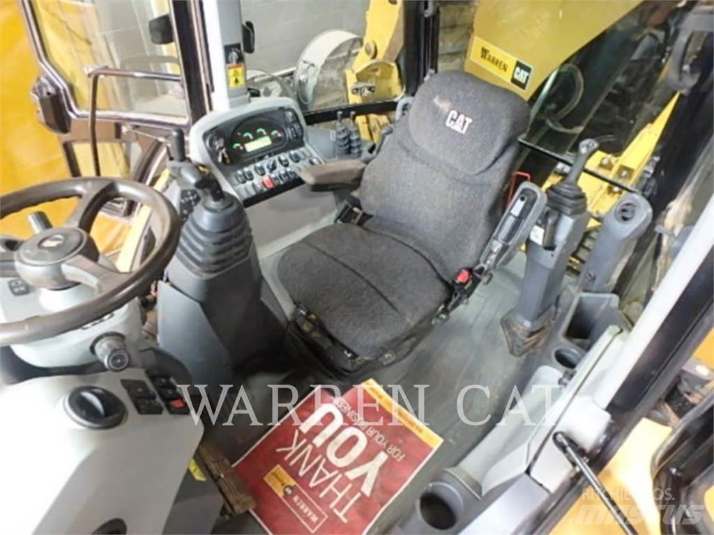 CAT 420F2 AE4T Retrocargadoras