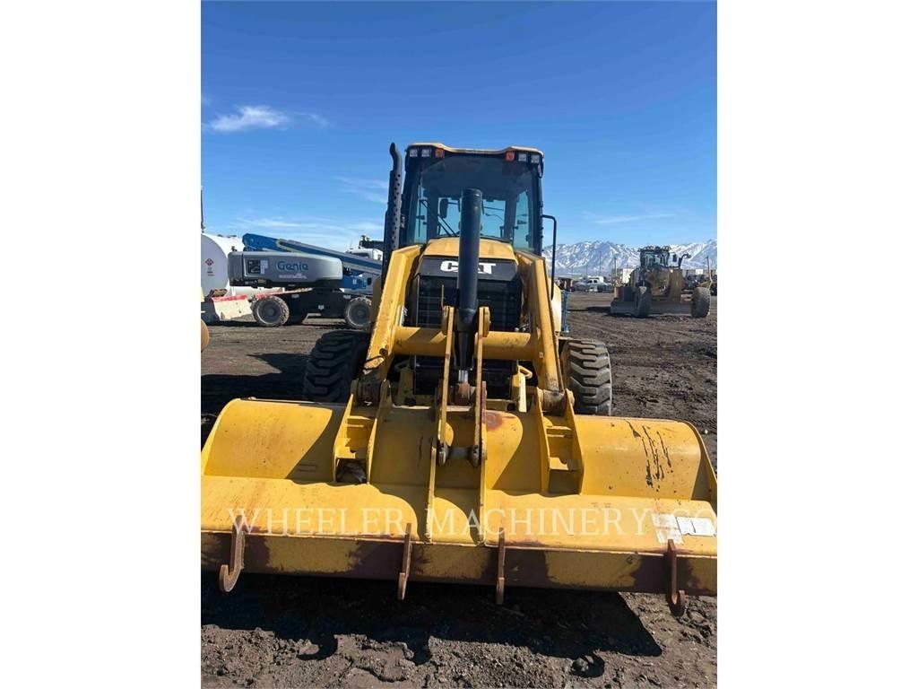 CAT 420F2 E Retrocargadoras