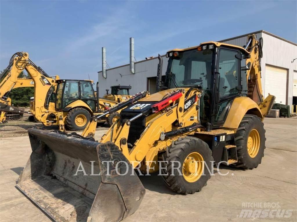 CAT 420F2 IT Retrocargadoras