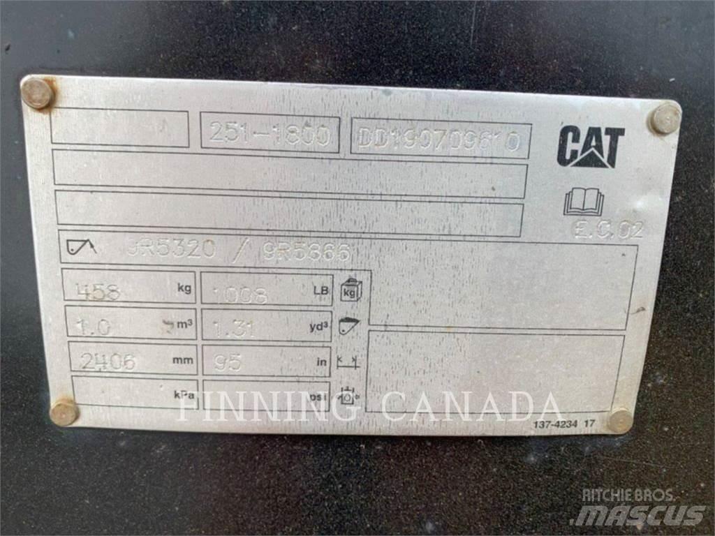 CAT 420F2 IT Retrocargadoras