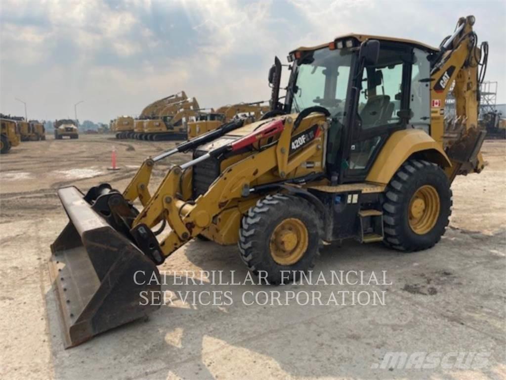 CAT 420F2 IT Retrocargadoras